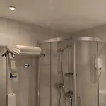 Ekia Pentsioa Pensjonat Zarauz
