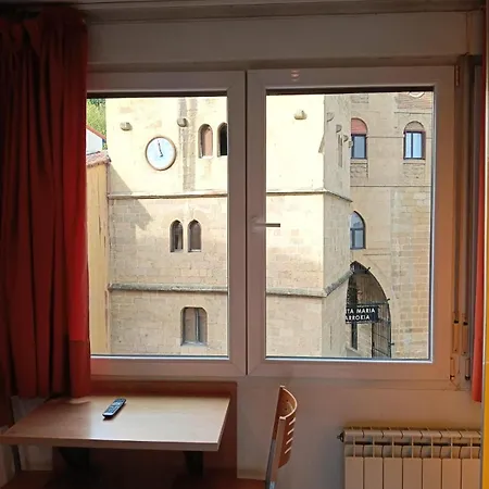 Ekia Pentsioa Konukevi Zarautz