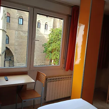 Ekia Pentsioa Konukevi