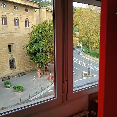 Ekia Pentsioa 2* Zarautz