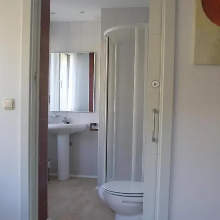 Ekia Pentsioa Guest house Zarautz