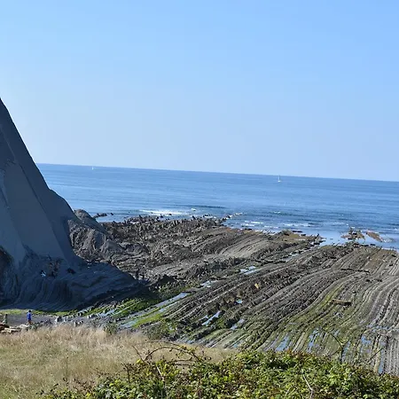 Ekia Pentsioa Konukevi Zarautz