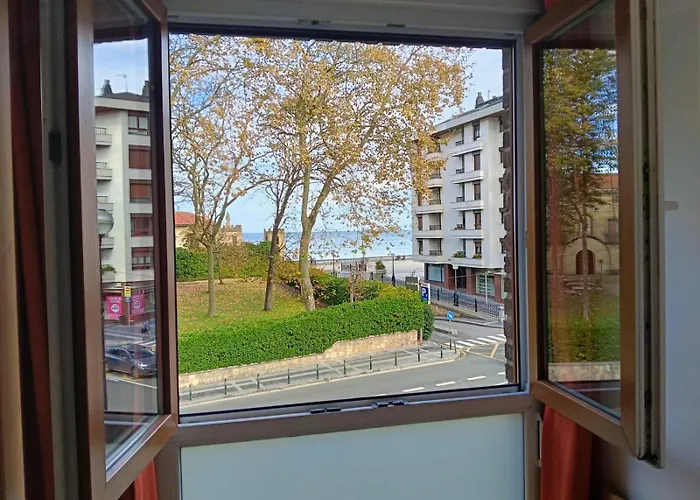 Ekia Pentsioa Pensión 2*