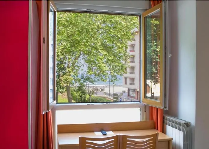 Ekia Pentsioa Pensión 2*